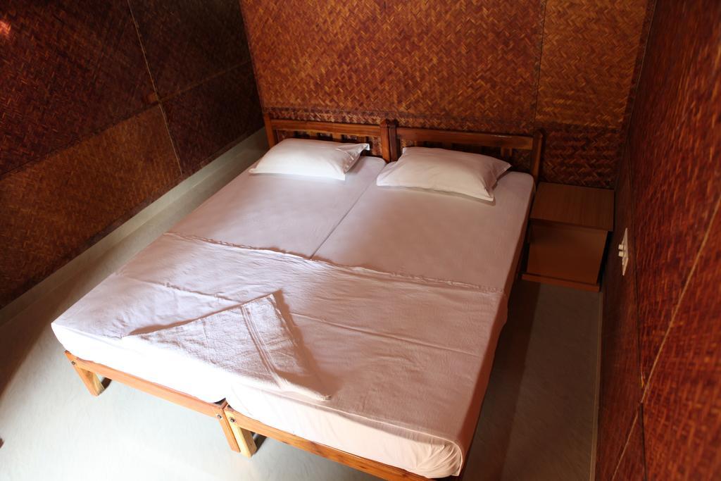 Savithri Inn Bamboo Cottages & Resorts Varkala Rom bilde