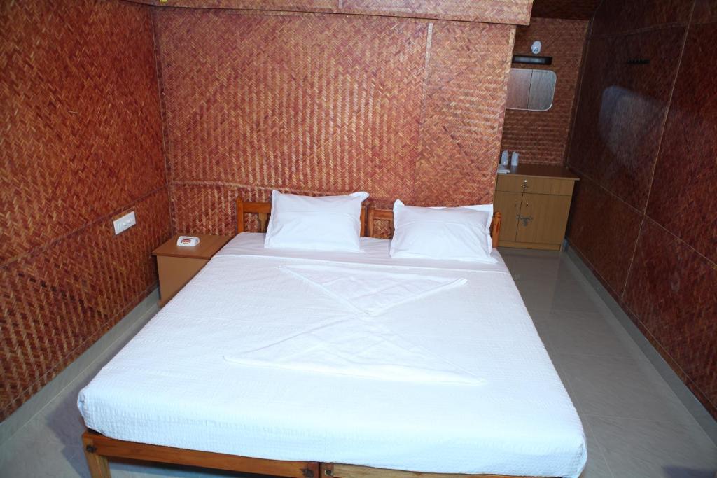 Savithri Inn Bamboo Cottages & Resorts Varkala Rom bilde