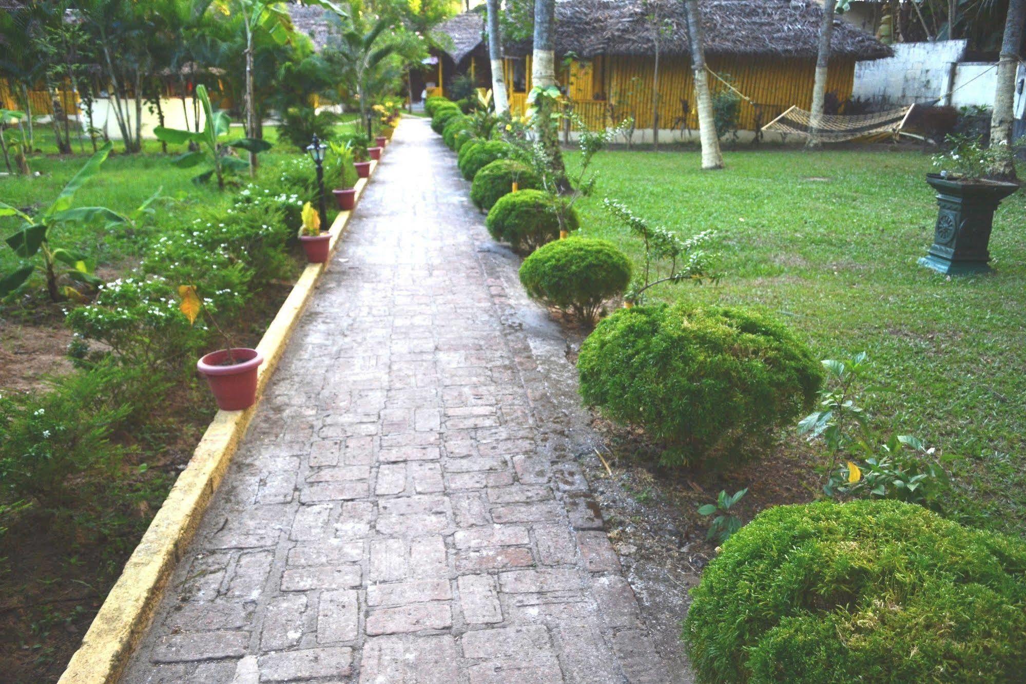 Savithri Inn Bamboo Cottages & Resorts Varkala Eksteriør bilde