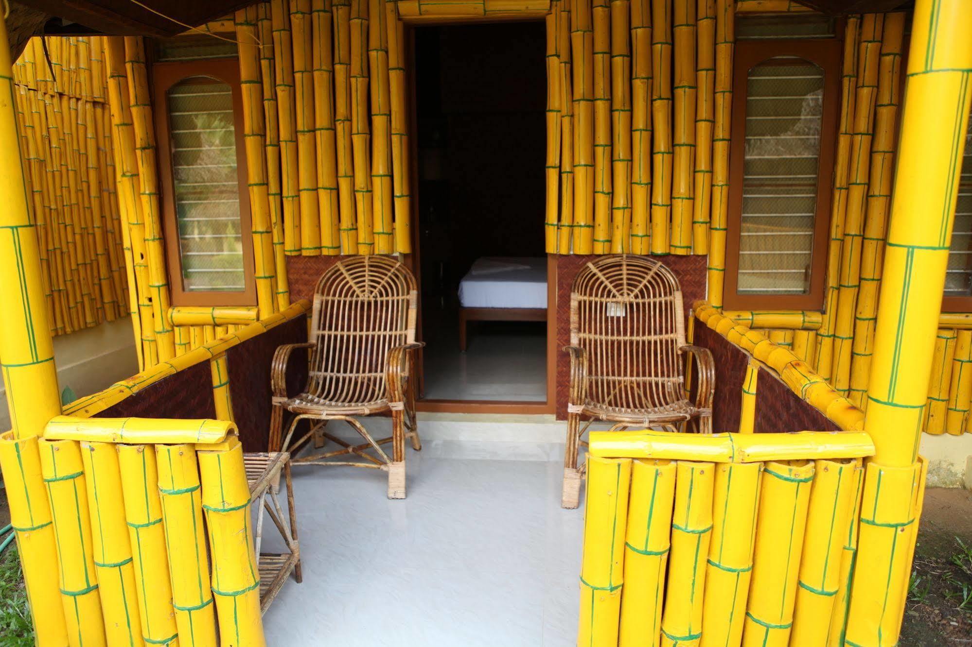 Savithri Inn Bamboo Cottages & Resorts Varkala Eksteriør bilde